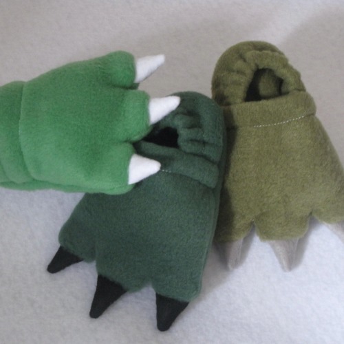 New Colors- Fleece Dinosaur Feet Baby Soft Sole Slippers- Fleece Dino, Monster and Lizard Feet Baby Shoes