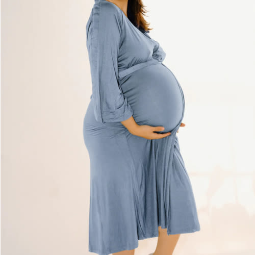 Amelia Labor & Postpartum Gown in Periwinkle – Lila