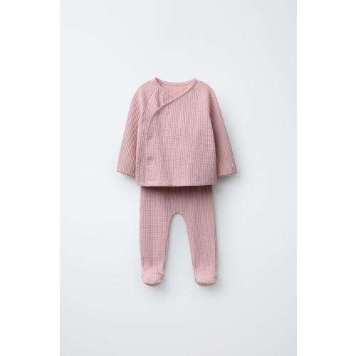 PICUETA T-SHIRT AND LEGGINGS SET - Chalk pink | ZARA United States