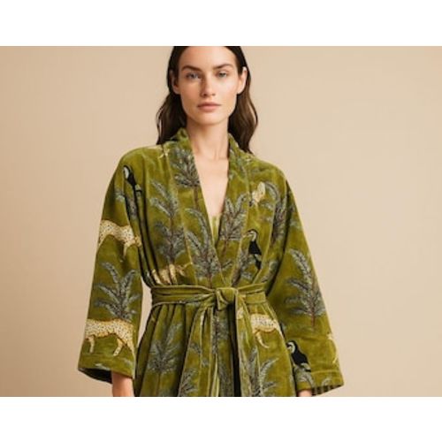 Green Jungle Print Velvet Kimono Robe, Handmade Tea Coat - Etsy