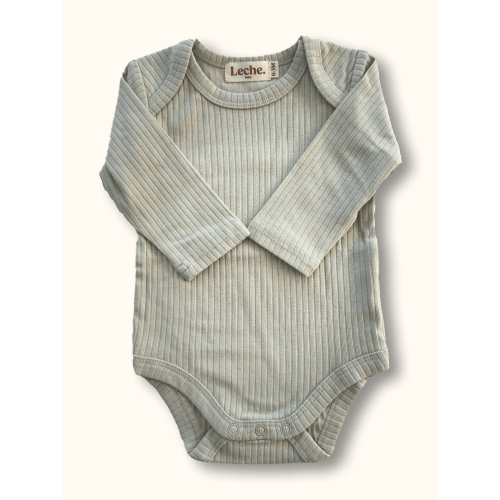 3-6 Months - Organic Cotton Baby Bodysuit in Fog | Leche. Baby