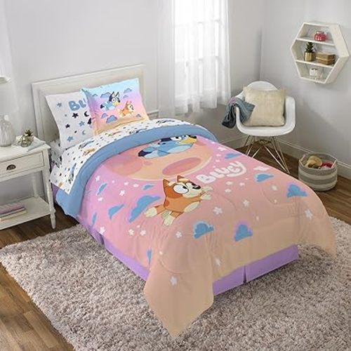 Jay Franco Bluey & Bingo Twin Comforter Set - 5 Piece Bed Set Includes Sheet Set & Pillow Covers - Super Soft Clouds & Stars Kids Bedding