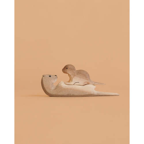 Bumbu Handmade Wooden Otter Set