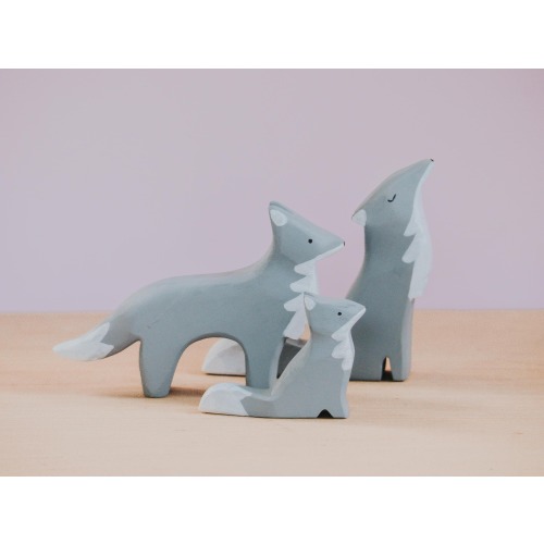 Wooden Wolf, Wooden Coyote, Wolf family, Handmade Wooden Animal, Montessori toys, Wild animal, Waldorf Wooden Wolf Toy, Woodland animal toy