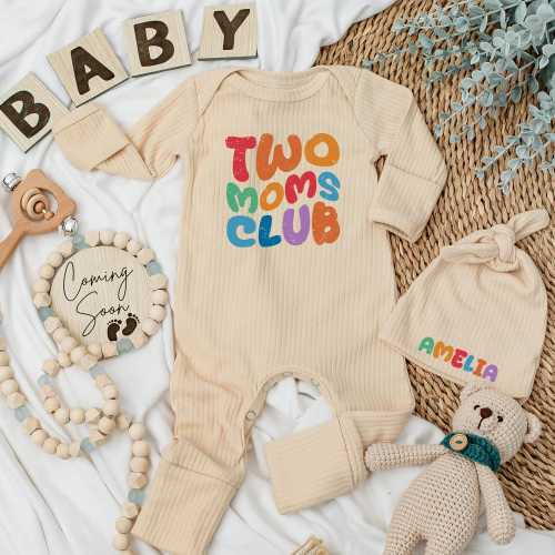 Personalized Two Moms Club Baby Bodysuit, LGBTQ+ Newborn Outfit with Custom Name, Gift for Lesbian Parents, Mommy and Mama Baby Shower Idea