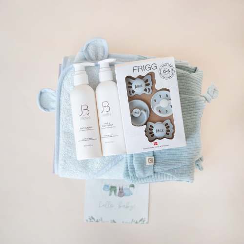 JBØRN Gift Set 0-3 Months | First Pacifiers, Organic Cotton Towel, Sleep Suit & Skin Care Set