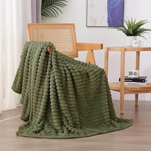 Olive Green Fleece Throw Blanket 50”×60” for Couch Sofa Livingroom