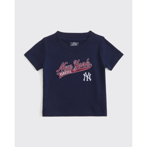 baby new york yankees graphic tee