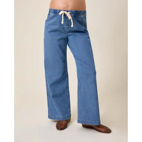 Wide Leg Maternity & Postpartum Jean | Medium Wash - Kindred Bravely