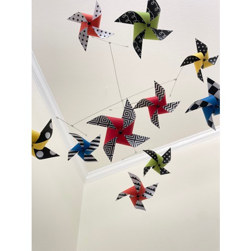 Colorful Baby Mobile / Black and White Crib for Baby Boy or Baby Girl / Unique Cot Mobile / Baby's Perspective Crib Mobile : Bright Eyes