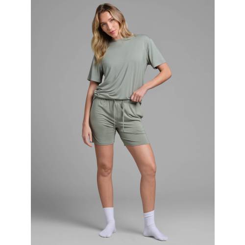 Cloud Lounge Tee and Shorts Bundle — Comfrt