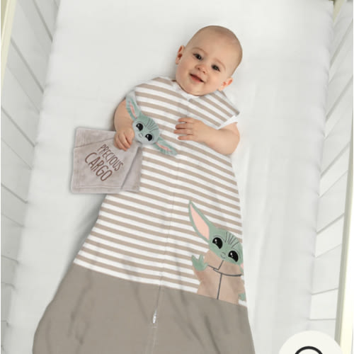 Star Wars Baby Yoda Wearable Blanket & Lovey Gift Set