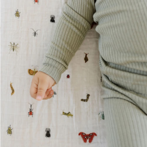 Cutie Crawlies Crib Sheet