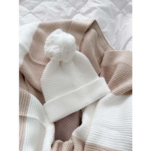 White knit baby hat