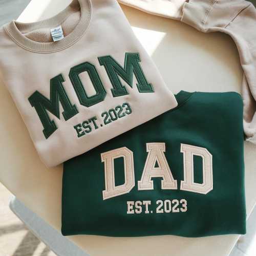 Embroidered Personalized Matching Dad and Mama Sweatshirt, Mom and Dad Hoodie Personalized Mama Sweater With Kids Names Custom Dad Crewneck