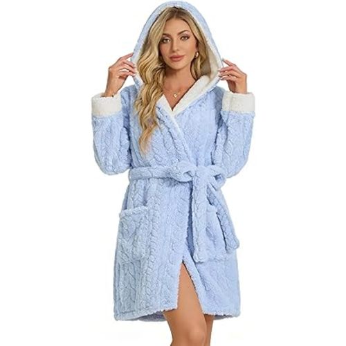 LYCY Women's Hooded Plush Short Bathrobe, Ultra Soft Jacquard Fluffy Robe with Pockets, Cozy Fuzzy Loungewear