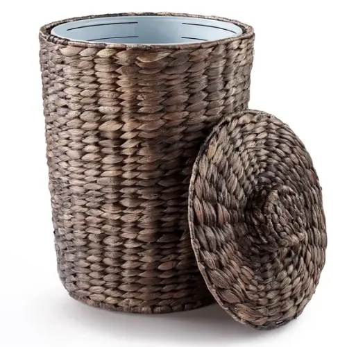 4 Gallon Wicker Trash Can with Lid,Water Hyacinth Waste Basket, Black Color | Handwoven Design, Reinforced Lid, Removable Liner, Compact Footprint, Easy Assembly, Black Finish, Multi-Purpose Storage