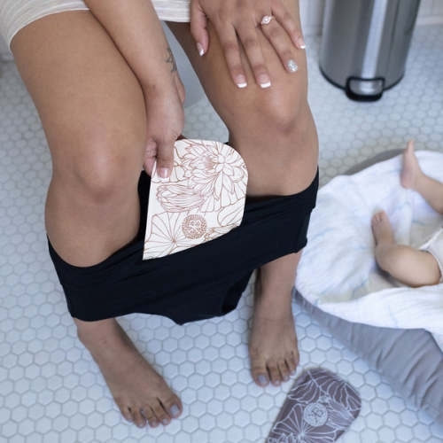 Soothing Fourth Trimester Panty | With Gel Packs - Black