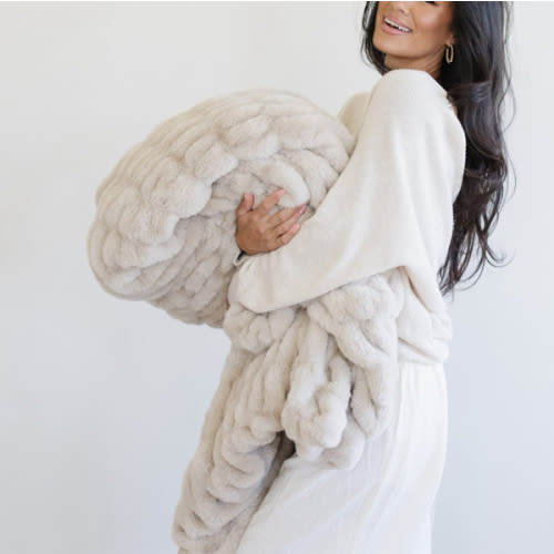 Saranoni - Double Ruched Throw Blanket | Flax