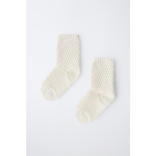 COTTON SILK TEXTURED SOCKS - Ecru | ZARA United States
