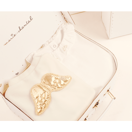 Velour Angel Wing™ Sleepsuit - Gold & Cream | Marie-Chantal