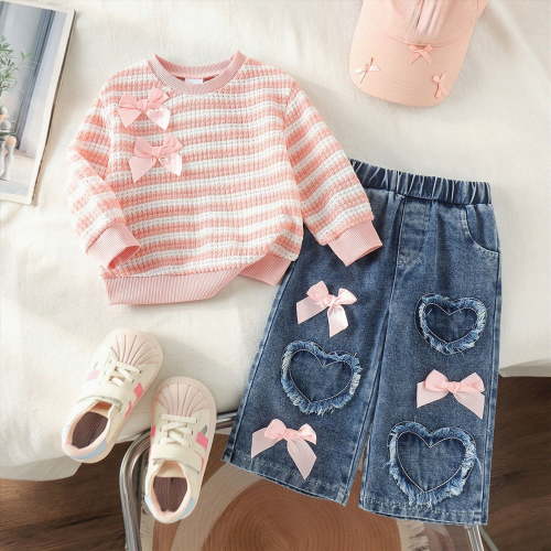 Enyan Toddler Baby Girl Clothes Fall Winter Baby Girl Outfit Bowknot Embroidery Crewneck Sweatshirt and Jeans Set 2-Piece