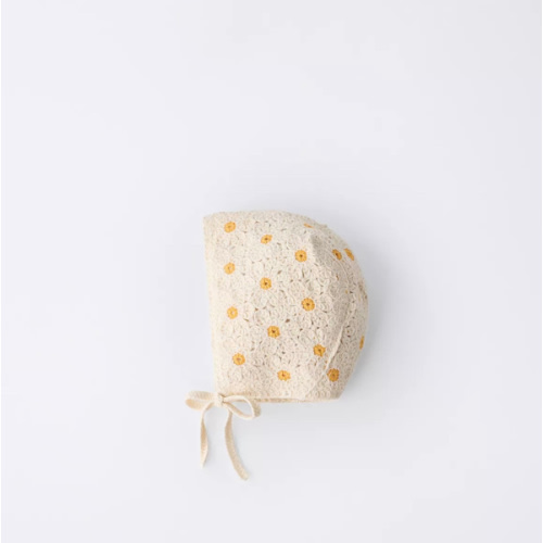 CROCHET DAISY BONNET - Ecru | ZARA United States