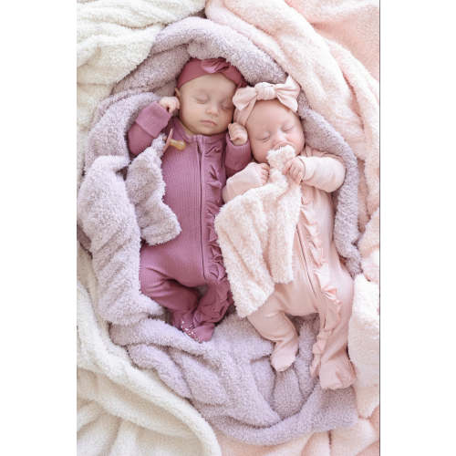 CuddleLane™ Luxe Blankets | Solids