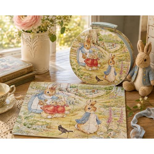 Collectible Beatrix Potter Tote W/ Large Piece Puzzle. Barnes and Noble Peter Rabbit