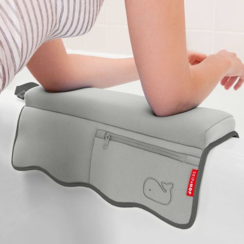 Skip Hop Moby Baby Bath Set with Four Bathtime Essentials - Gray - 4pk: Bath Arm Rests, Faucet Covers, Rinse Cups