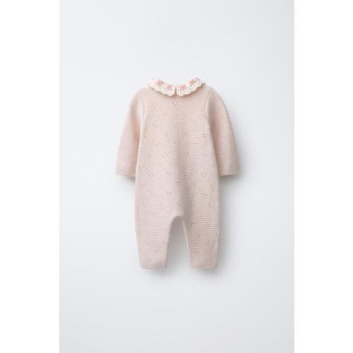 KNIT JUMPSUIT WITH CROCHET COLLAR AND EMBROIDERED FLOWERS - Beige-pink | ZARA United States