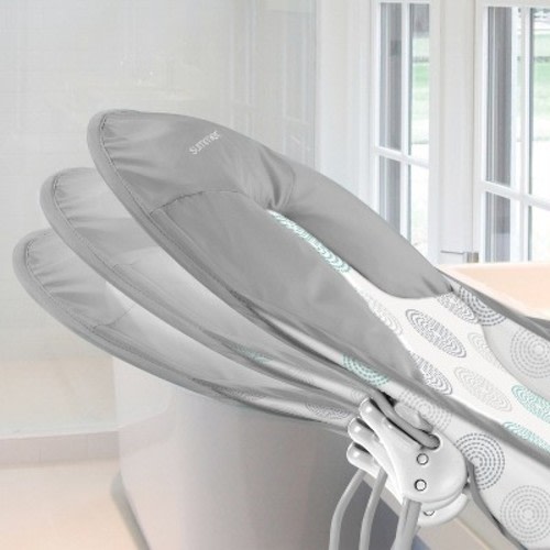 Summer Infant Deluxe Baby Bather - Dashed Dots