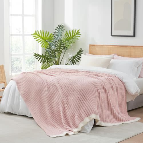 Snuggle Sac Fluffy Ribbed Pink Blanket Twin Size, Soft Luxurious Knit Throw, Fuzzy Plush Microfiber Blankets for Couch, Sofa, Bed, Pink, 60x80 inches