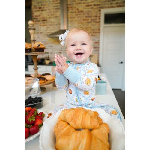 Blue Breakfast - Bamboo Sleeper