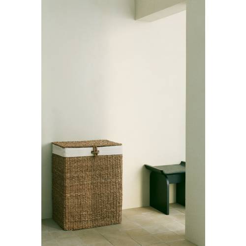 EXTRA-LARGE SEAGRASS LAUNDRY BASKET
