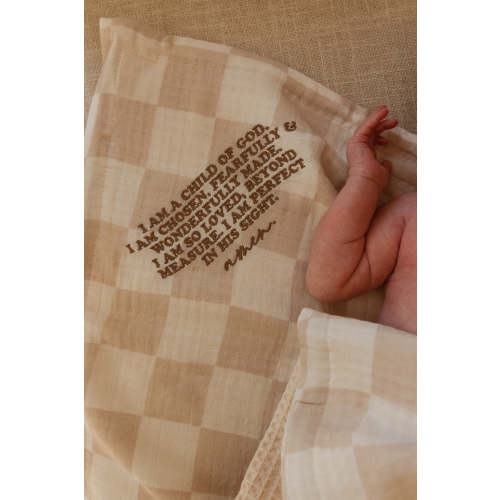 I am a Child of God Checker Waffle Blanket – OUR HOUSE ABOVE