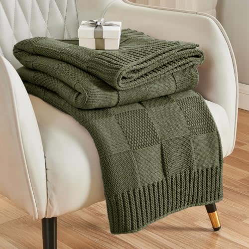 CozeCube Olive Green Knitted Checkered Throw Blanket 50"X60" | Check Knit Throw for Couch, Decorative Christmas Soft Cozy Warm Blanket for Bed Sofa Living Room