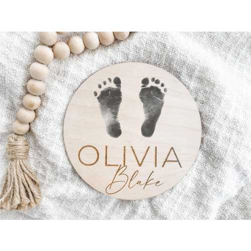 Baby Footprint Sign, Newborn Footprint Sign, Baby Name Sign for Hospital, Birth Announcement Sign, Baby Name Announcement, Baby Keepsake
