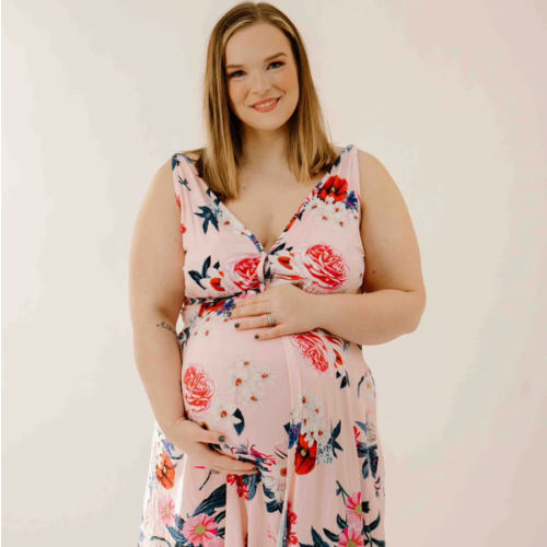Juliet Labor & Postpartum Gown in Blush Floral-All Sales are Final (No – Lila