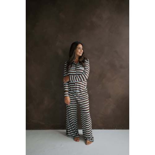 Women's Bamboo Button Up Lounge Set - Elevate Your Comfort – Milk & Baby