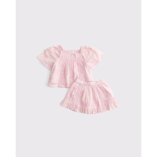 baby pleated lace-trim top and skort set