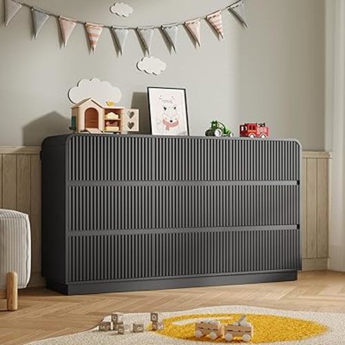 BORNOON Dresser for Bedroom with 9 Drawers, Fluted Chest of Drawers with Round Curved Corner, Hidden Handles, Modern Wood Storage Organizer for Bedroom, Nursery, Living Room