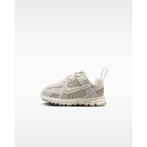 Nike Vomero 5 Baby/Toddler Shoes Classic Laces. Nike.com