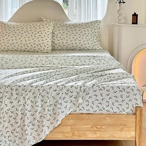 HYPREST Green Leaf Sheets King, Deep Pocket Sheets, 1800 Thread Count Leaf Bed Sheets Soft Breathable Cute Aesthetic Shabby Chic Bed Sheets, Oeko-Tex Certificated- Up to 18 Inch
