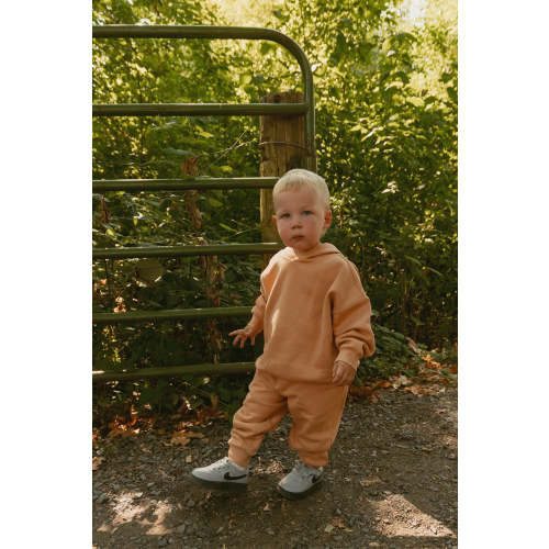 Jamie Set in Toast – Winnie + Crew