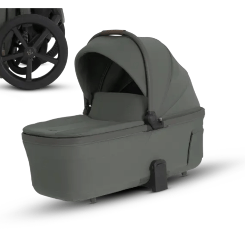 Silver Cross Cove 2 Bassinet - Compact, Comfortable & Stylish