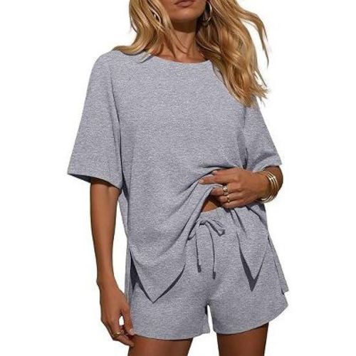 Ekouaer Two Piece Sets for Women Summer Lounge Short Sets Moisture-Wicking Casual Airport Travel Matching Outfits Light Gray M