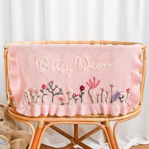 Personalized Handmade Floral Ruffle Blanket| Pregnancy Announcement| Gift for Baby Shower|Embroidered Kid's Blanket | Unique Newborn Blanket