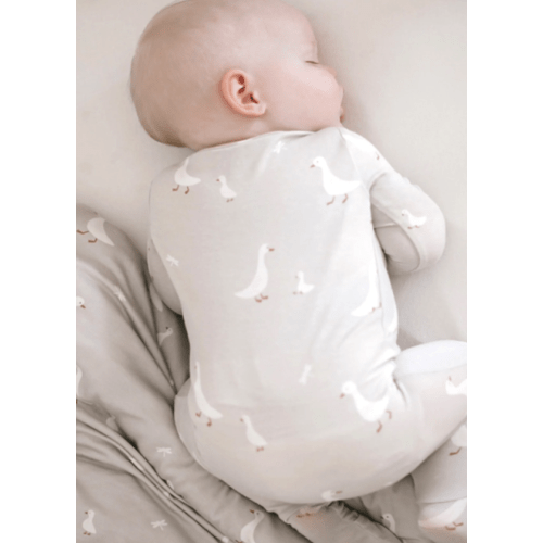Goose Convertible Footie Pajamas | günamüna
