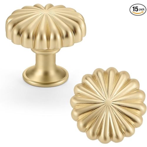 15 Pack Gold Cabinet Knobs for Kitchen Cabinets and Dresser Drawers，Zinc Alloy Brushed Brass Hardware Handles Pulls，Vintage Cupboard Drawer Knob
